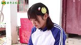 妈妈拿来橘子给小花吃，被乐乐抢走非但不生气还开心，为什么呢？