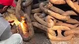 巴铁兄弟废物利用，一顿操作猛如虎车轴就这样制造出来了