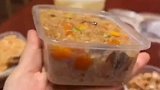 这外卖也太精致小巧了你点的儿童餐吗