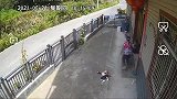 该打就打，该心疼就心疼，这才是正确的教育