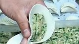 漂亮月牙饺子的做法，简单捏一捏，几分钟就做好了！