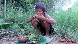 荒野小屁孩：今天偷来三条鱼，看是如何烹饪，吧唧吧唧吃的真香