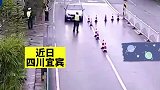男子觉得开公务用车很有面子，为挣面子自制冒牌公务用车