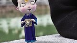叫我僵小鱼：粑粑带小鱼出去玩，一只蝴蝶落到小鱼旁边