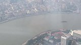 请不要眨眼，东方明珠已在脚下了！