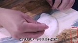 一开始我以为这是个木雕，后来我才知道这是个沙雕啊