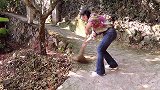 家庭版香辣啤酒鸭，香气四溢肉质鲜嫩，做法简单美味，越吃越过瘾