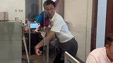 不出场C位就被伞哥抢走了