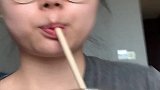 五官圆钝也太适合粉嫩呆牛妆了！