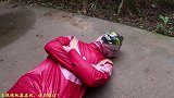 奥特曼真人版：迪迦被怪兽偷走能量石，超人大战怪兽，能追回吗