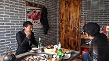 买单时半天不愿掏钱，结果却被哥们这样整