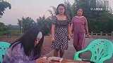 穷在闹市无人问，富在深山有远亲