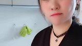 看看我媳妇做的美食，色香味俱全，但我真的是难以下咽！