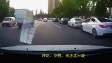 行车记录仪：不要只顾着打电话，认真点