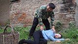 短剧：女老板破产沦为乞丐，拦路向小伙要钱，几年后惊喜来了
