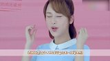 杨紫嫩得像高中生！穿土气校服照样美到霸屏，比剪刀手可爱大爆表