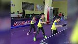 乒乓球为啥是国球？看看这些小萌娃训练的样子 能不行吗？