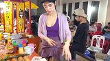 泰国著名的鸡蛋包饭你吃过嘛
