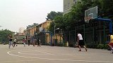 街球-14年-北京街球王flyheart单挑1米88后卫-专题