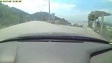 行车记录仪这才是硬汉，真是就一脚刹车都不踩！