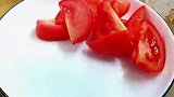 这样做出来的牛肉炒黄瓜 又滑又嫩，关键还特别的下饭做法又简单