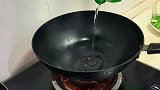 湖南的辣椒炒肉为啥那么好吃？原来湘菜师傅是这样做，难怪这么香