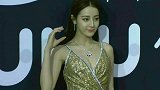迪丽热巴绿洲变中二少女 晒卡通图直呼太冷了兄弟