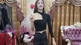茫茫人海中刷到就是缘分，给点个关注，小女子不才就会跳。