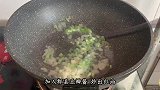 方便面的新鲜吃法，做法超简单，看着就有食欲，吃完爽一周