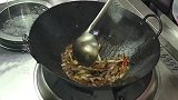 猪肝怎么炒最好吃？大厨有妙招，炒出来鲜嫩多汁，下酒又下饭
