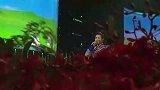 云飞才是真正的人生赢家，如愿牵手女神情歌对唱，满脸的幸福感！