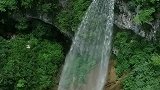 贵州大山绝壁竟有个大金龙头在吐水，源源不断