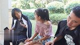 真是奇女子，被打劫了财物，还要求顺道劫色