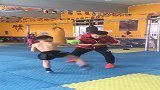 6岁幼儿园扛霸子