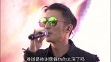 张柏芝简单一句话，已不把结婚离婚当回事，是被谢霆锋伤得多深？