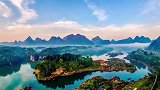 广西河池都安三岛湾景区远看山有色，近听水无声