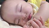 我们家的小恶魔快睡醒了！