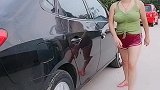 在宾馆门口发现了老公的车，你该怎么办