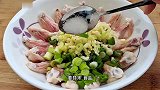 鸡翅不要总是可乐了，试试这个做法，咸香酥脆，孩子更喜欢