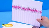 哇！迪士尼公主的卧室好棒呀，不仅有沙发，还有美妙的钢琴！