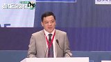周诚君：很多企业家呼吁“保护环境”，但出门却不愿意坐经济舱