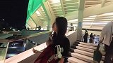 浙江女球迷得知布彭扎噩耗眼含热泪