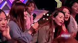 女儿盛装登台演唱，九十多岁父亲拉黄包车亲自护驾丨妈妈咪呀