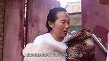 丈夫嫌家贫抛妻弃子20年，孩子长大后他回来了，结局真解气