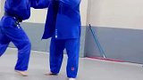 这个就是比赛为什么有体重区别的原因了