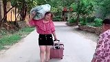 脑子是个好东西，可惜这个女孩没有，真笨