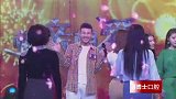 男嘉宾上台先看女嘉宾走秀？