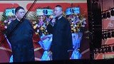 岳云鹏专场表演伤心落泪，歌没唱完被要求下台，摔下话筒愤然离去