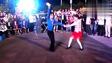 最新广场舞视频大全-20190326-两口子的广场舞，这才是高水平的广场舞，难得一见！