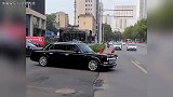 路上一定不可以惹的车队，这车队见了还是绕着走吧